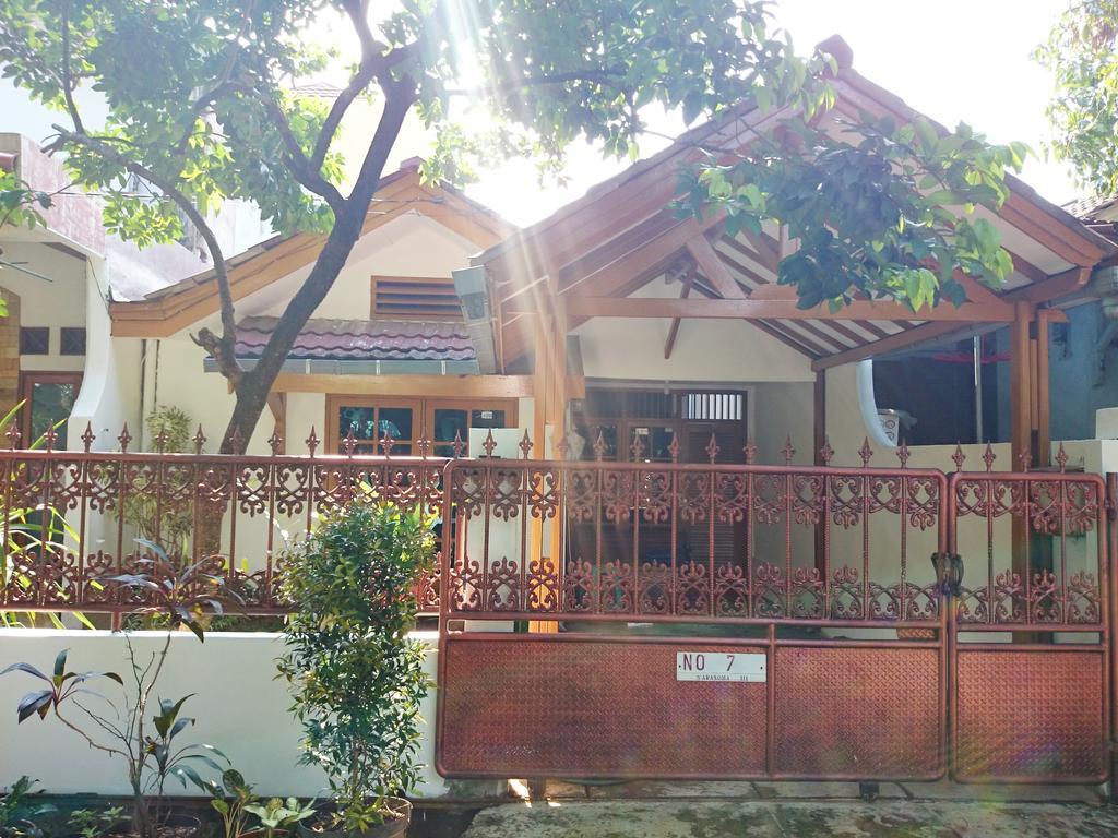 Hostel Bogor Exterior foto